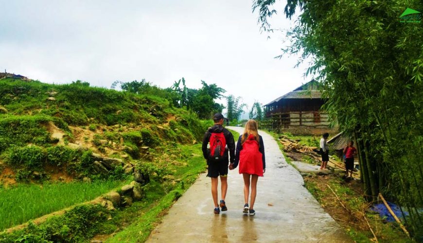 hatvaction.com, Vietnam tour, Sapa trekking tour, trekking Ta Van village